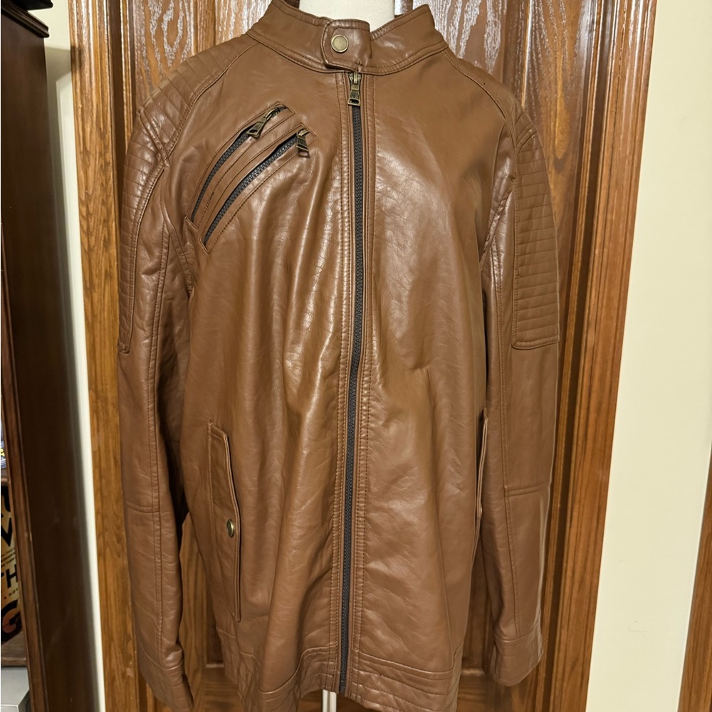 NWT URBAN REPUBLIC Size Large Men's Cognac Faux Leather Hooded Moto Jacket